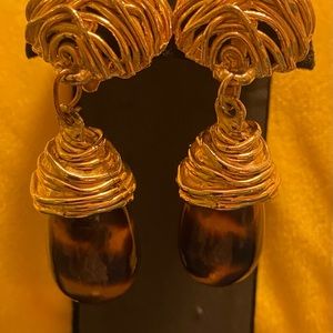 Brown & Gold leopards design Clip on Earrings Vintage